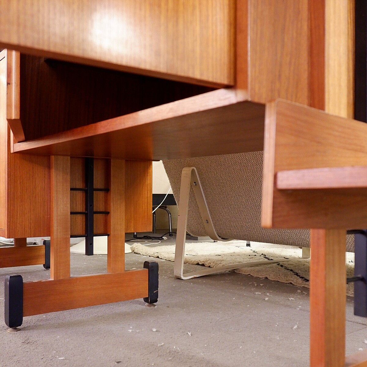 Italian Modular teak Shelving Unit, 1960s