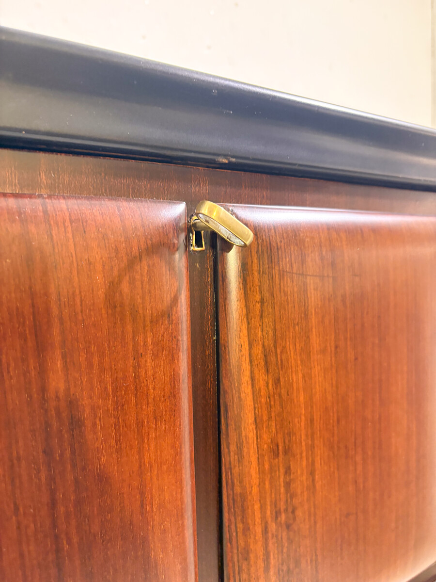 Mid-Century Modern Highboard attribuated to Oswaldo Borsani, Italy, 1960s