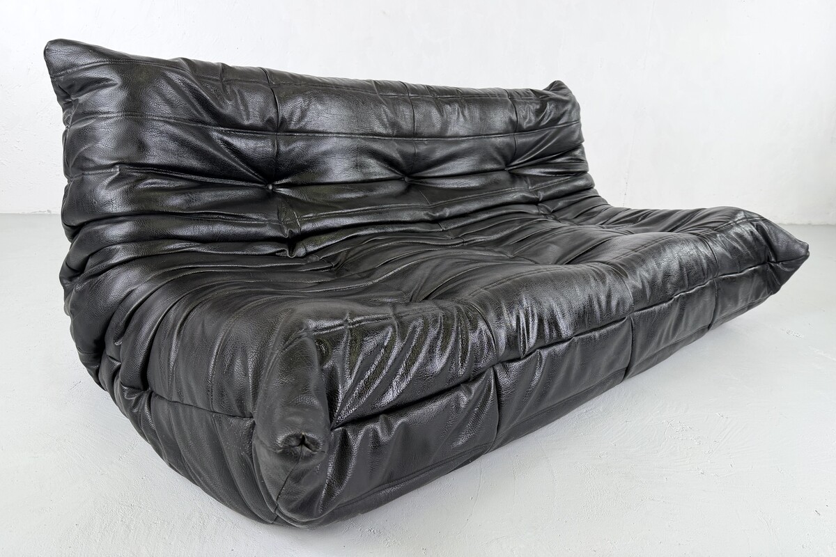 3- seaters Togo sofa by Michel Ducaroy for Ligne Roset - 1960s