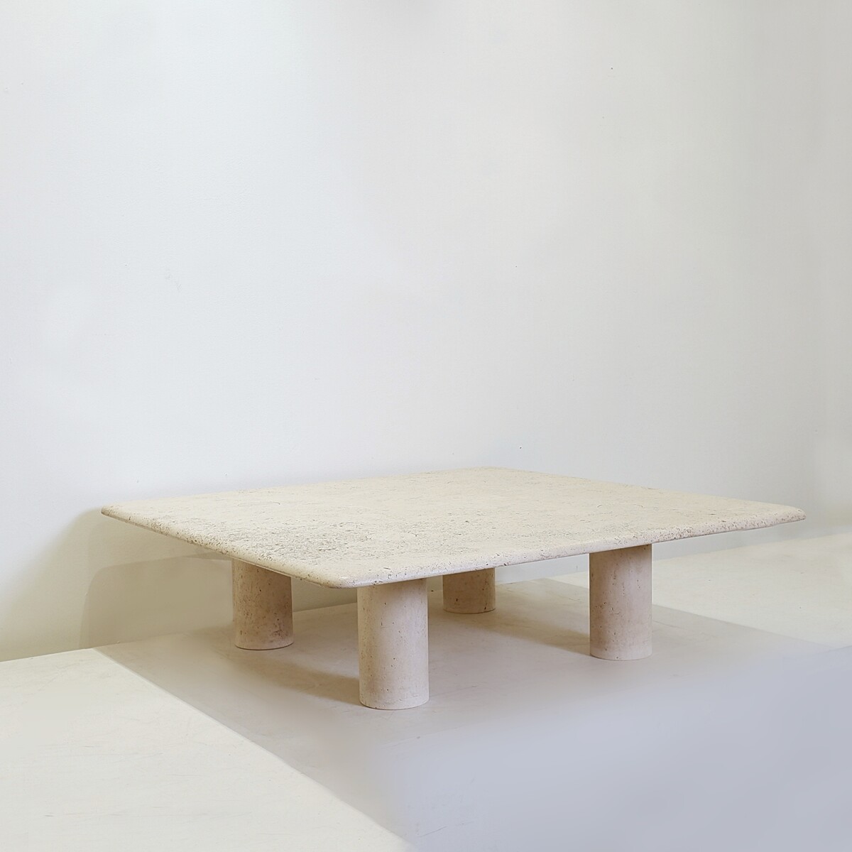 Angelo Mangiarotti square travertin coffee table