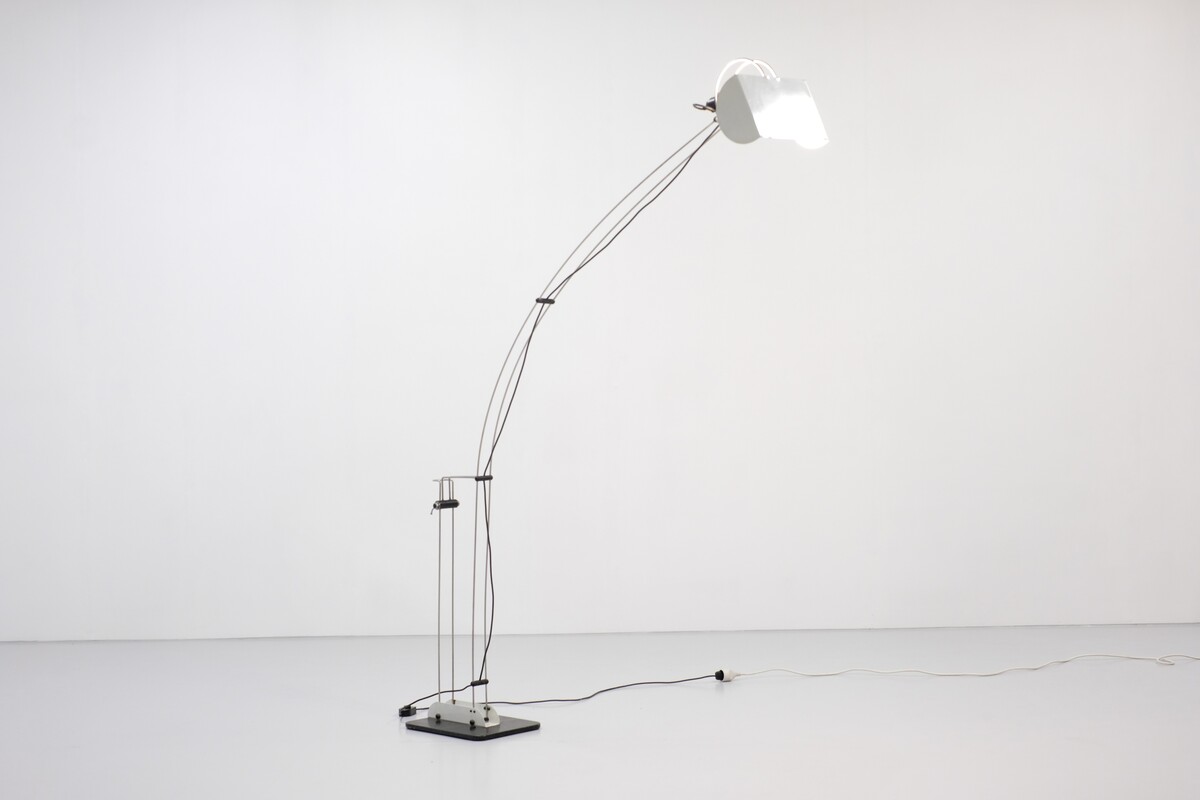 Arched floor lamp by Pas d'Urbino & Lomazzi for Guzzini-1970s