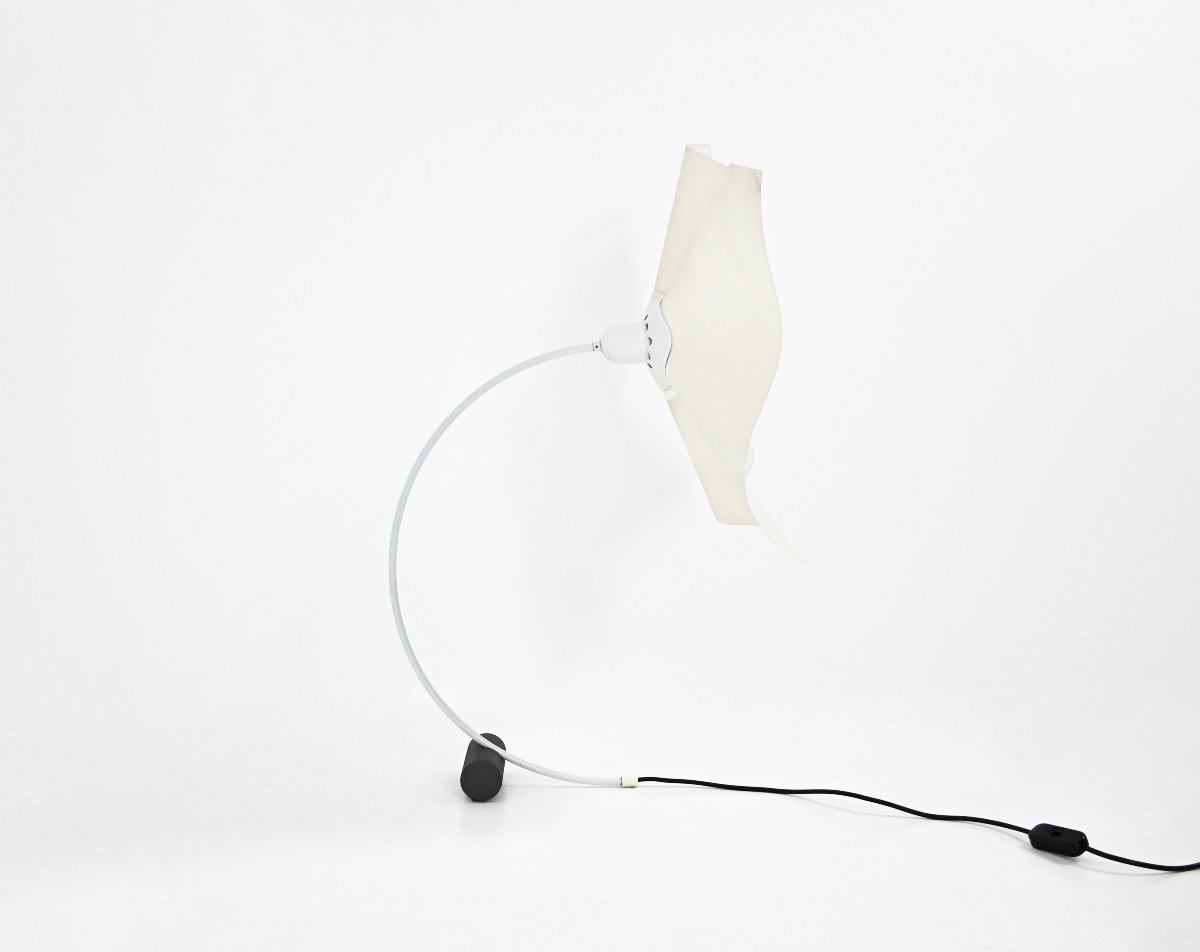 Area Curvea desk lamp by Mario Bellini for Artemide, 1970s