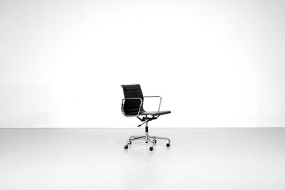 Armchair model 