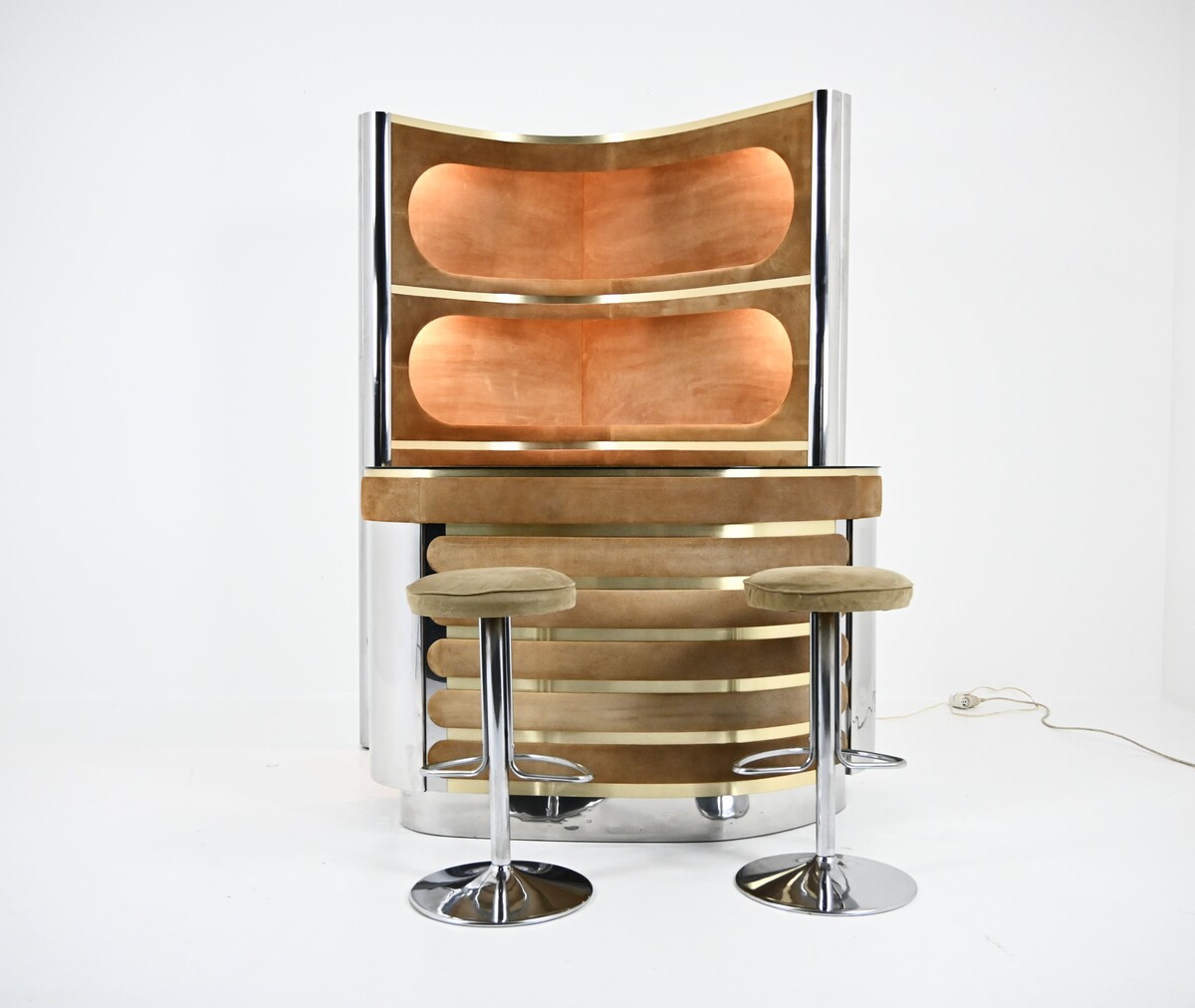 Bar set with 2 stools in the style of Willy Rizzo - 1970s