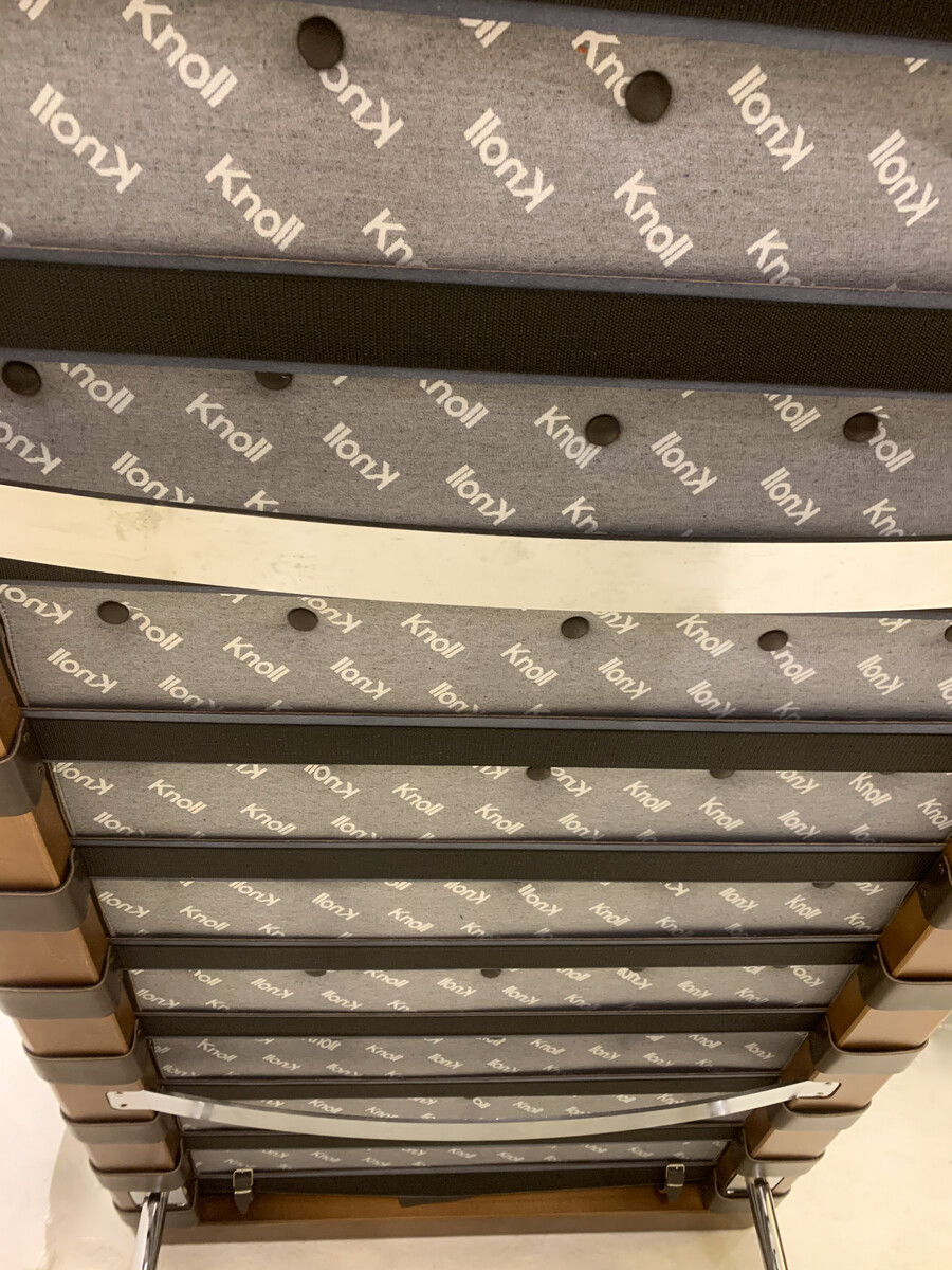 Barcelona Daybed by Ludwig Mies van der Rohe for Knoll, Brown Leather, 1990s