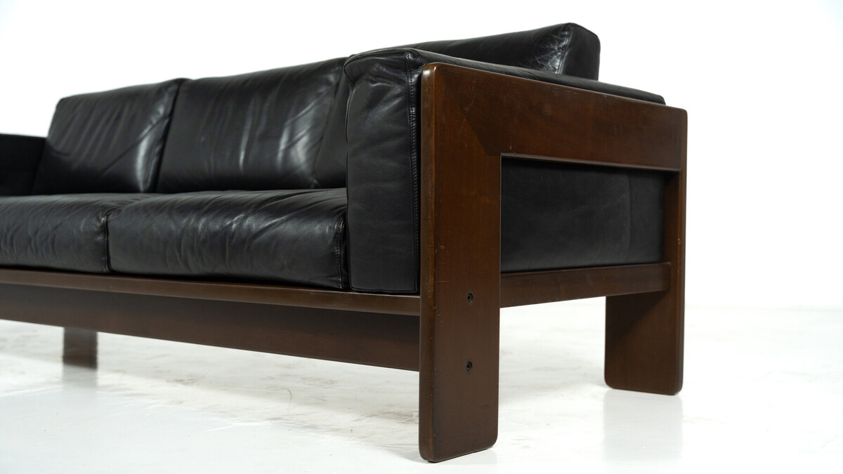 Bastiano Sofa by Tobia Scarpa for Knoll, leather and Wood , Italy, 1962