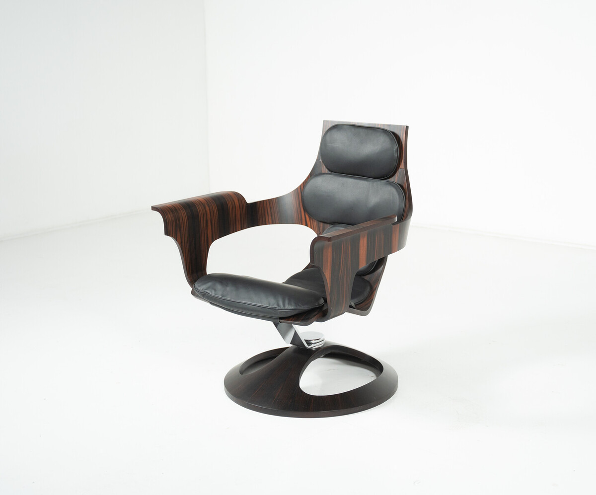 Bell Chair by Joe Colombo for Benini, Italy