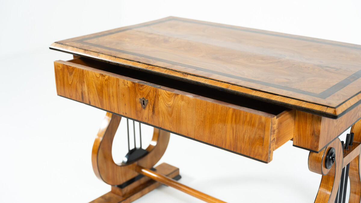 Biedermeier Console/Desk, Ash Veneer, Austria circa 1830