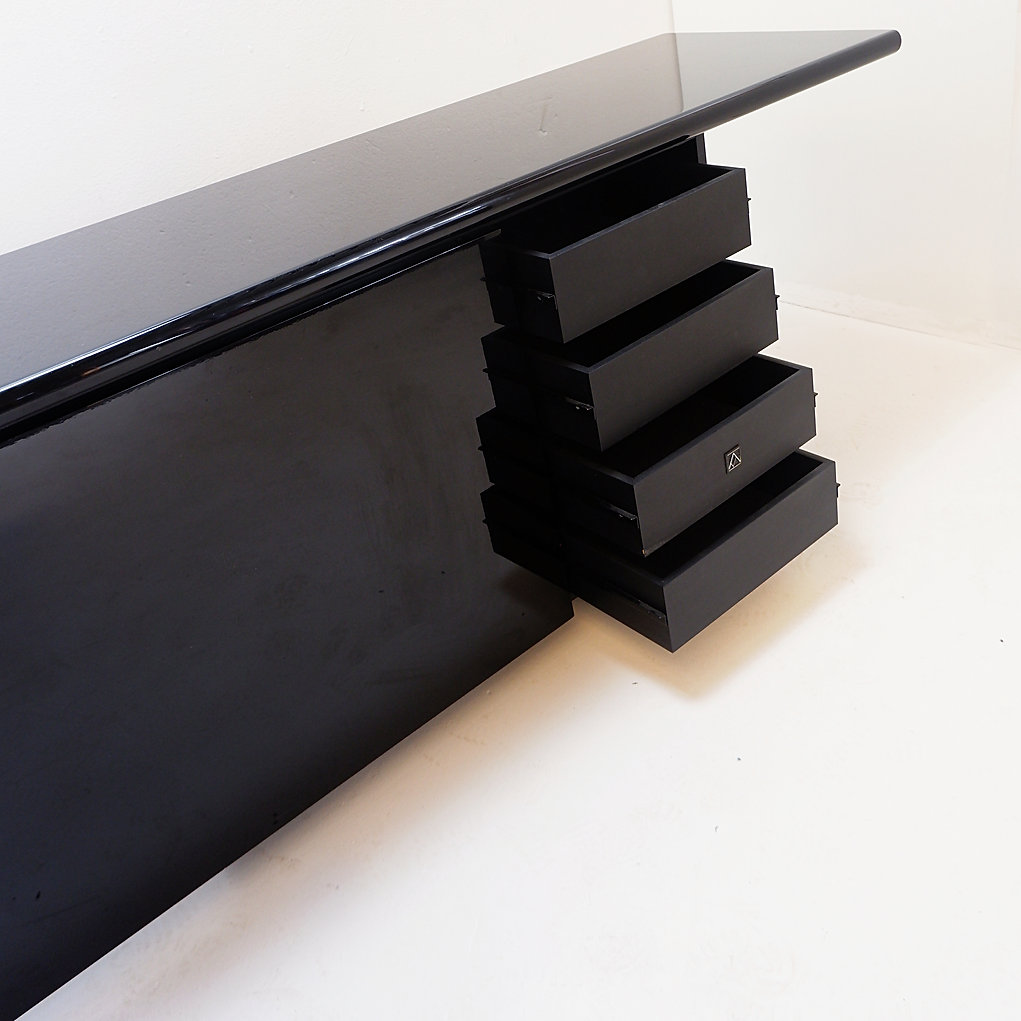 Black Lacquered Sideboard - Sheraton Serie,  Acerbis, 1980's