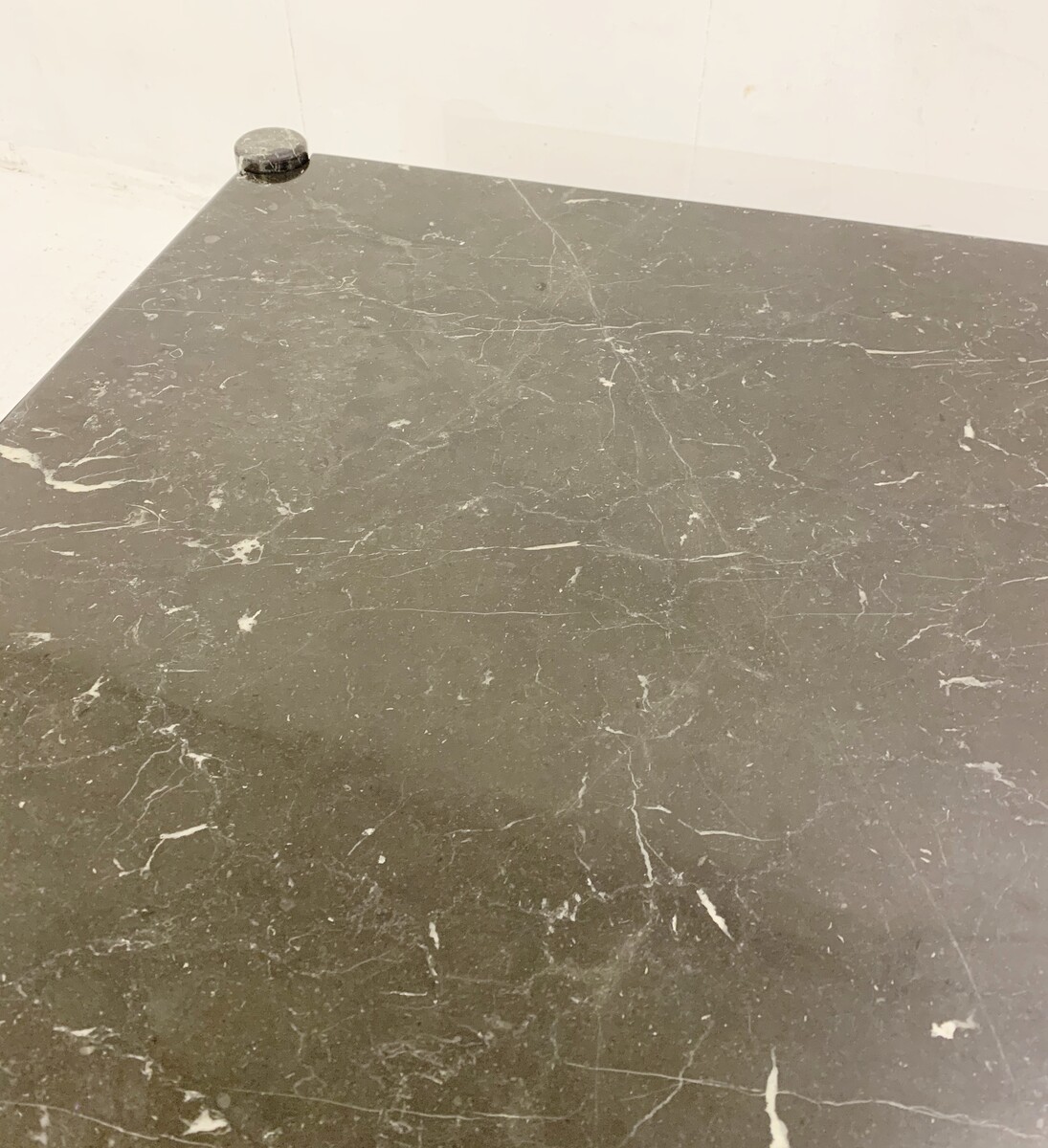Black marble square coffee table. Mid-century modern - 1970s
