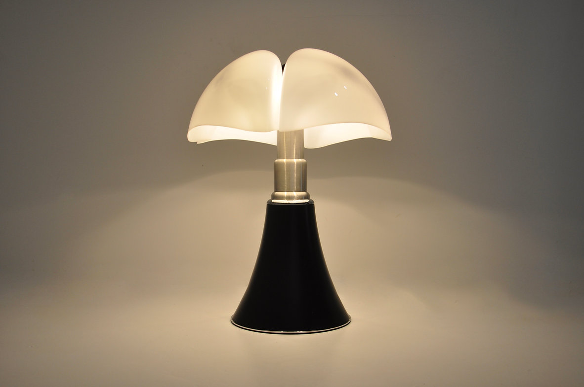 Black Pipistrello Table Lamp by Gae Aulenti for Martinelli Luce