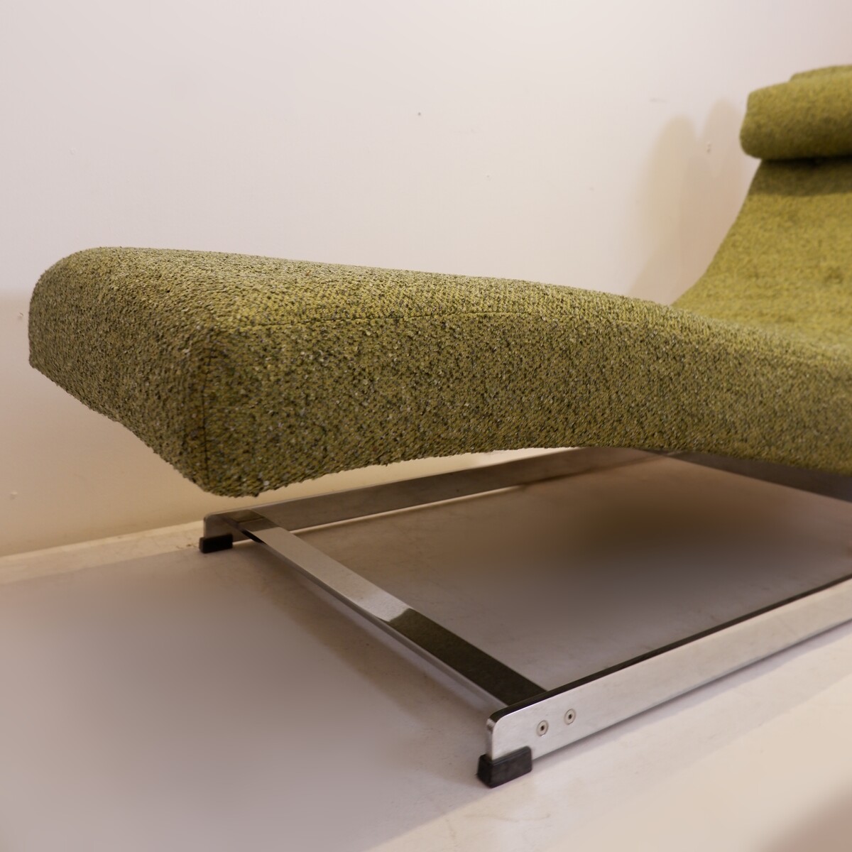 'Bradfield' chaisse lounge by Merrow Associates - Circa 1969 -  new green upholstery
