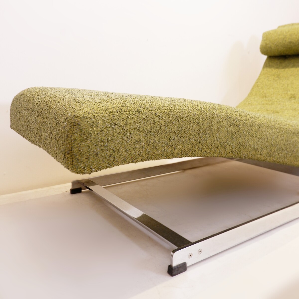 'Bradfield' chaisse lounge by Merrow Associates - Circa 1969 -  new green upholstery