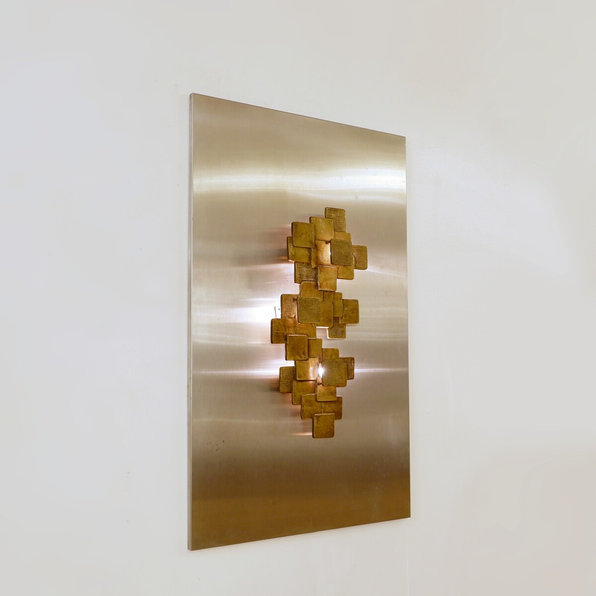 Brutalist bronze wall sconce by Maxime Delo, Italy, 1970s
