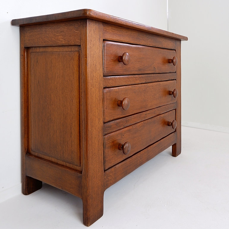 Brutalist Masive Oak chest of drawers - 1960s