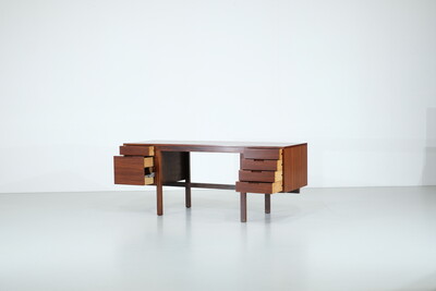 Canaan desk by Marcel Breuer for Gavina - 1962s