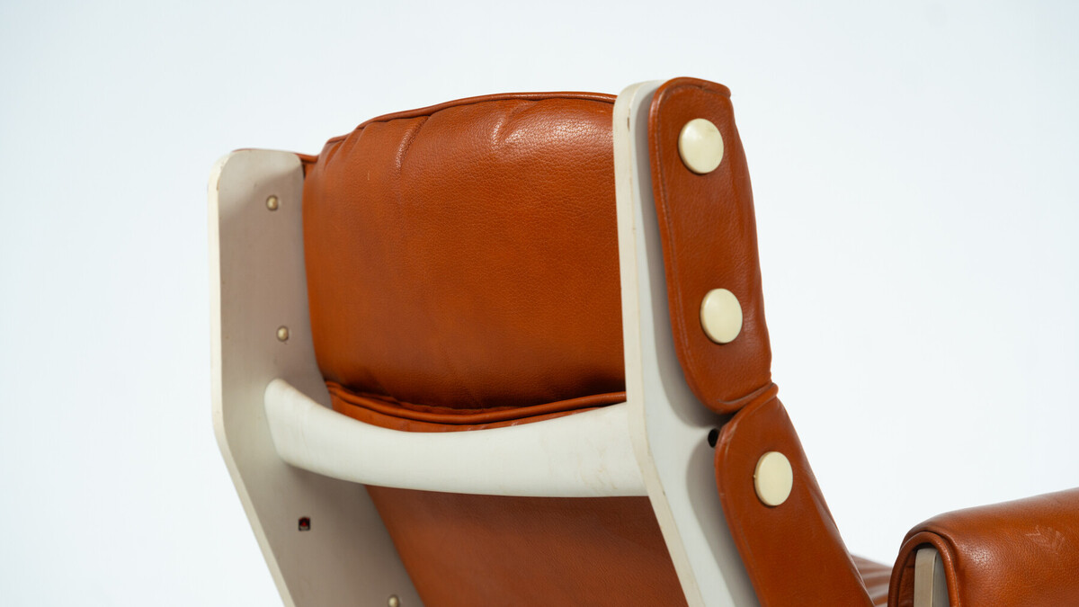 Canada P110 Armchair by Osvaldo Borsani for Tecno, 1960s - Original Upholstery