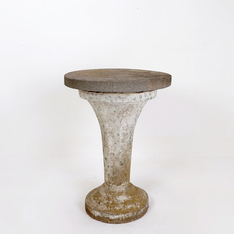 Cast stone round top pedestal garden table - 1958
