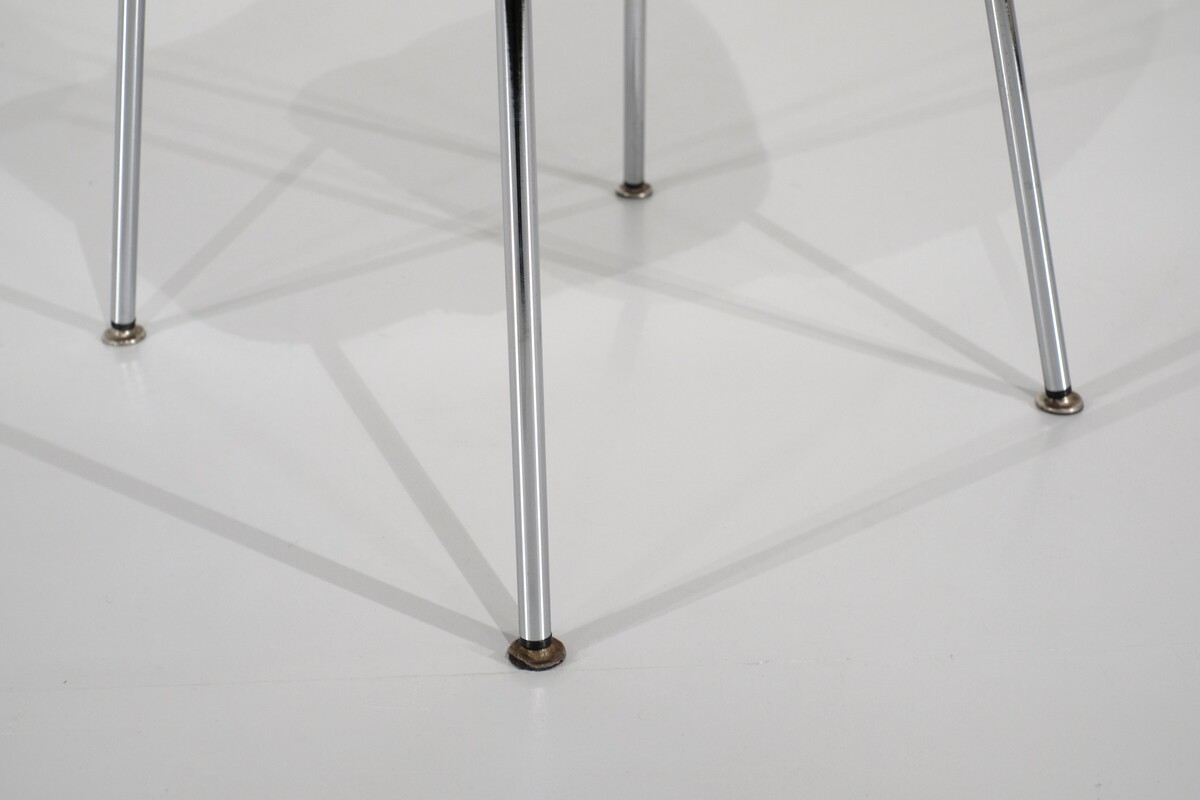 Chair in tweed by  Mobilier International - 1960s