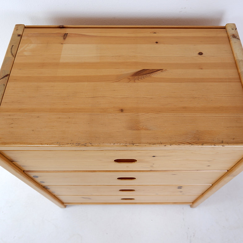 chest of drawers in solid pine -in the style of Charlotte Perriand