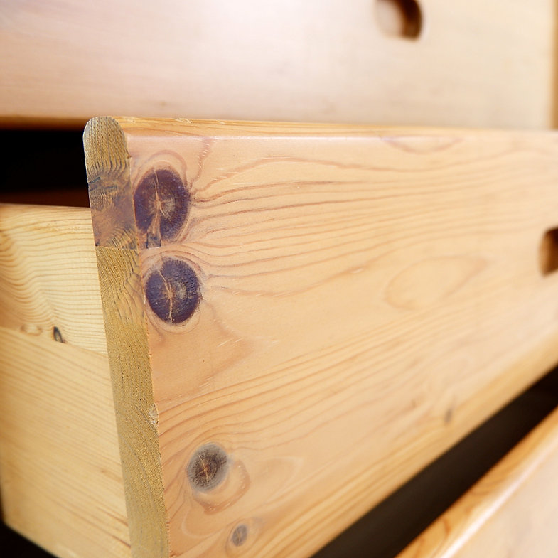 chest of drawers in solid pine -in the style of Charlotte Perriand