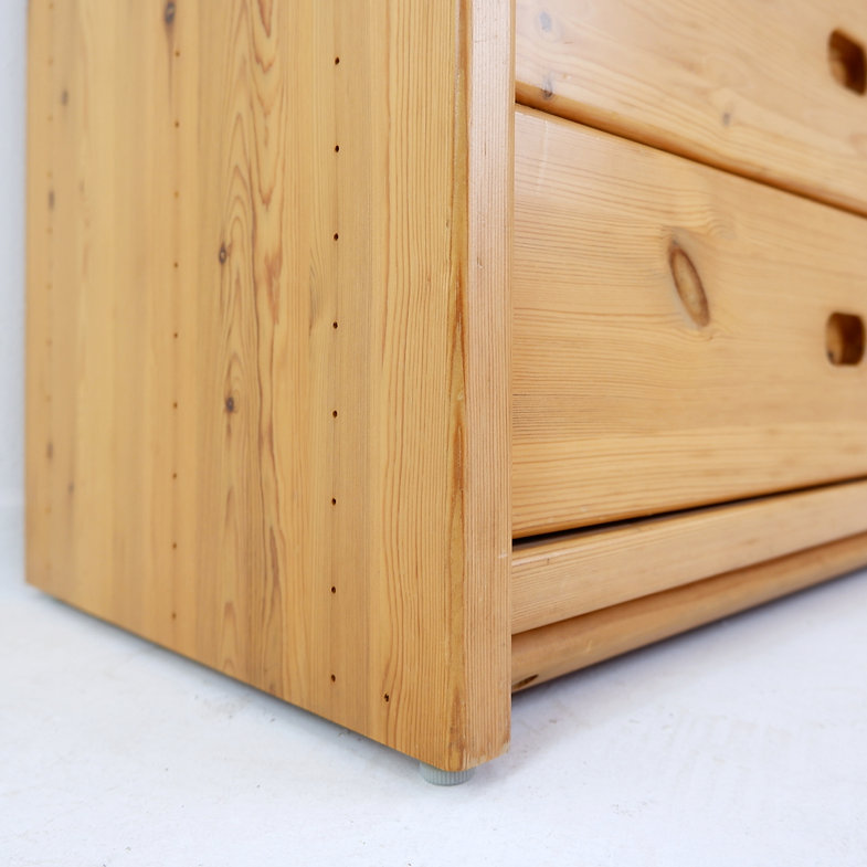 chest of drawers in solid pine -in the style of Charlotte Perriand