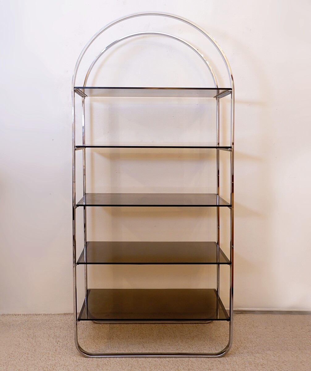 Chrome arc shelf