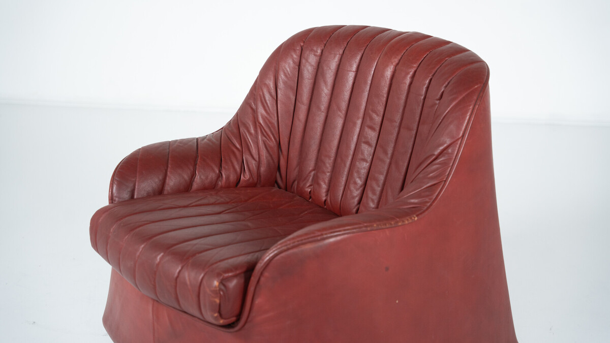 Ciprea Armchair by Afra and Tobia Scarpa for Cassina- Original Leather