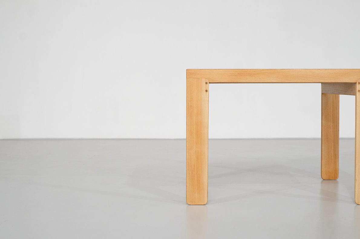 Coffee Table Model 