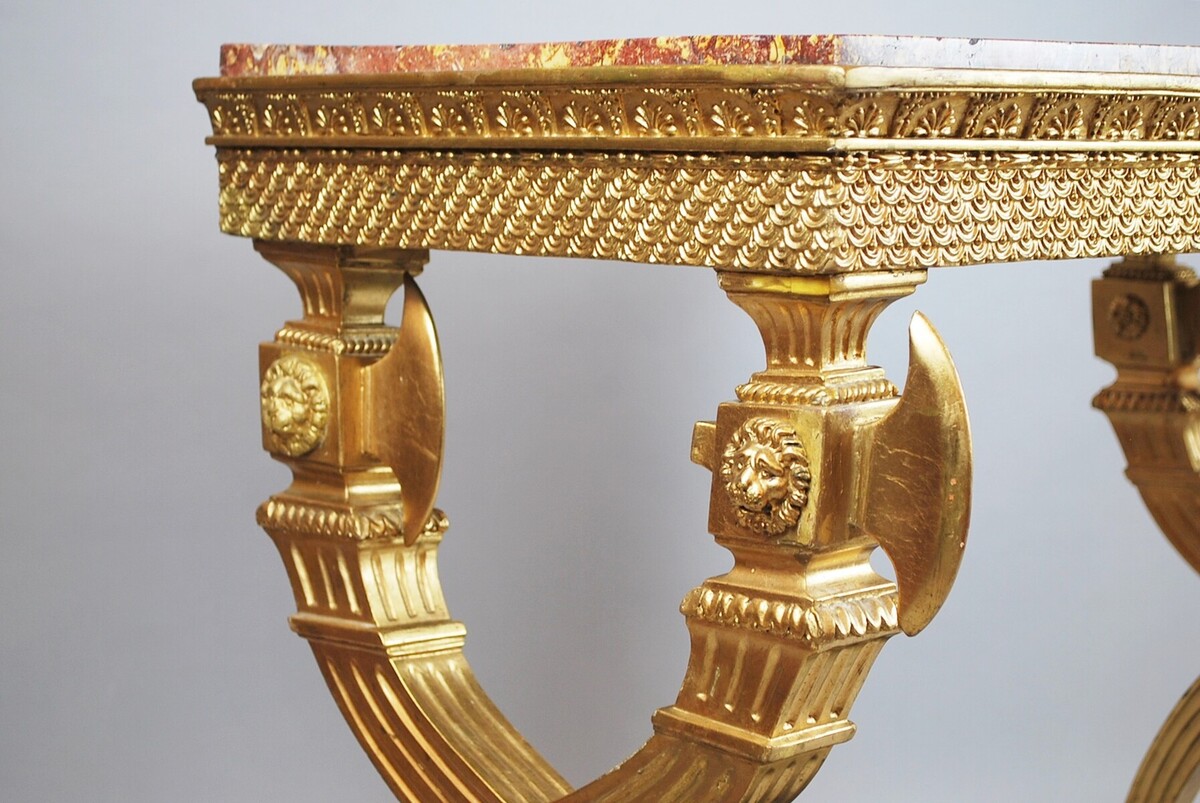 Console In Golden Wood, Marble, Sweden ( Circa 1800 )