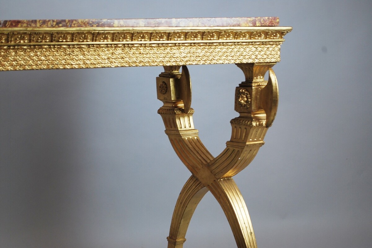 Console In Golden Wood, Marble, Sweden ( Circa 1800 )