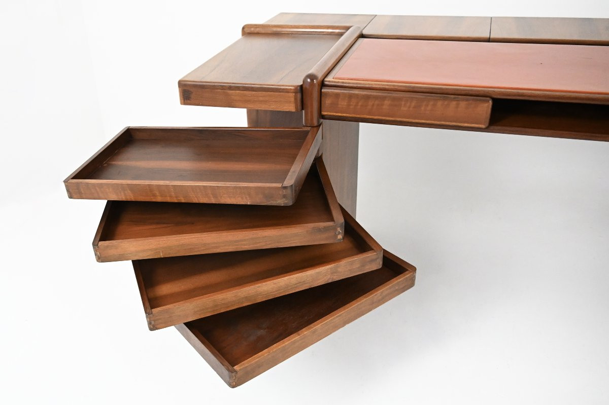 Desk by Fabio Lenci for Bernini, 1970s