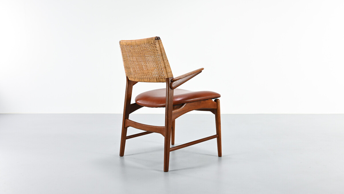 E. Knudsen, Model 48 armchair for Jensen & Lykkegaard. Denmark, C.1950
