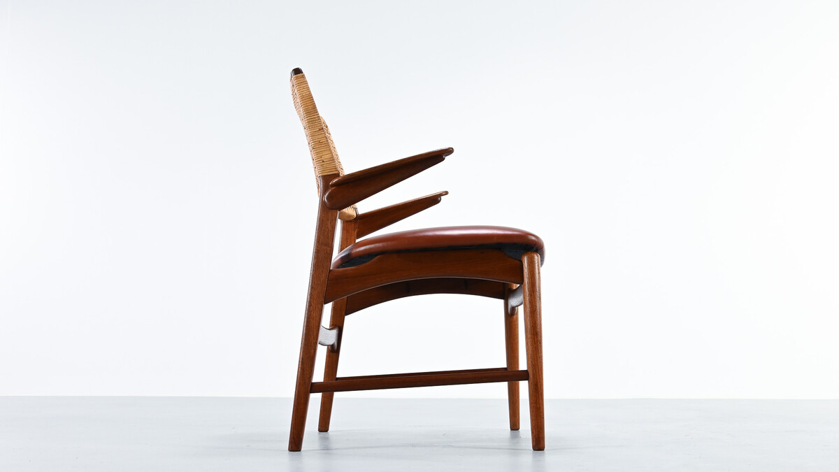 E. Knudsen, Model 48 armchair for Jensen & Lykkegaard. Denmark, C.1950