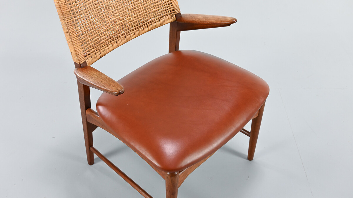 E. Knudsen, Model 48 armchair for Jensen & Lykkegaard. Denmark, C.1950