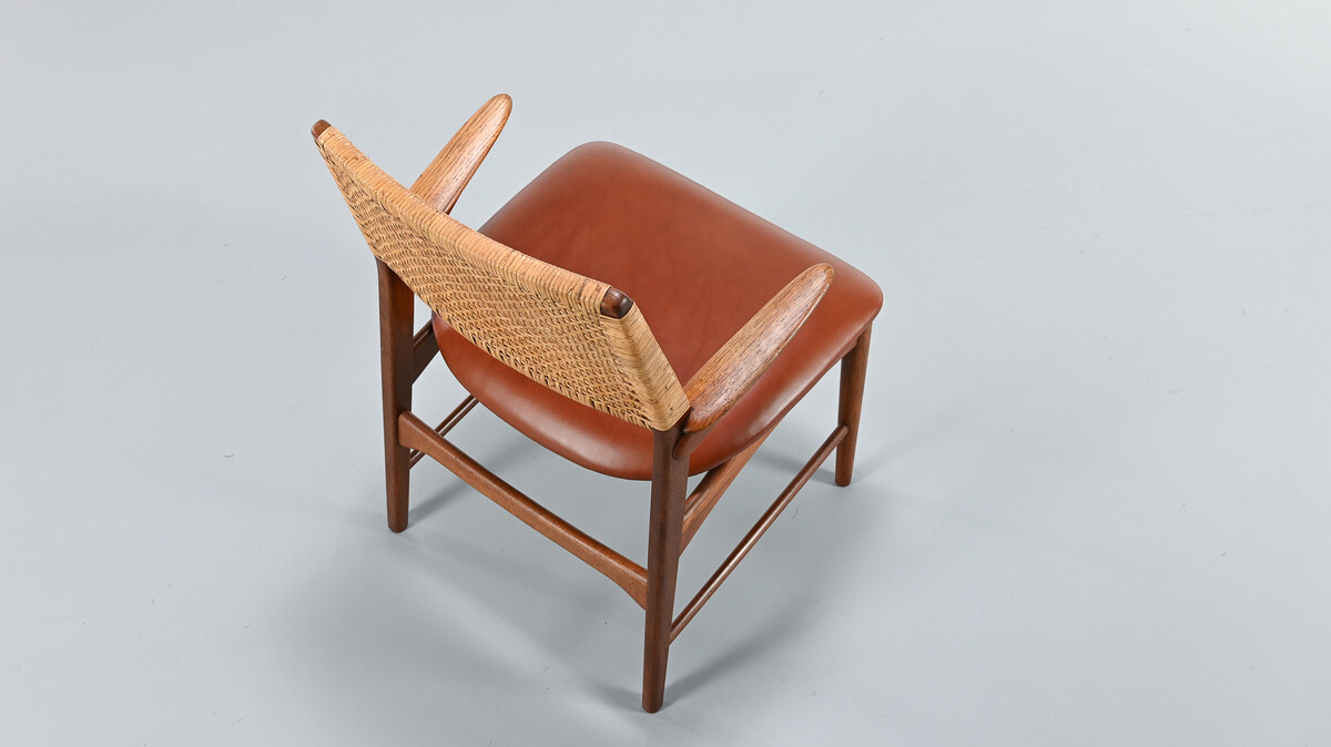 E. Knudsen, Model 48 armchair for Jensen & Lykkegaard. Denmark, C.1950