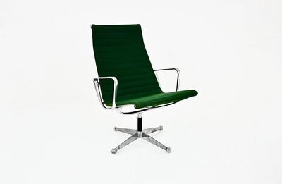 EA124 Armchair by Charles & Ray Eames for Herman Miller, 1970s