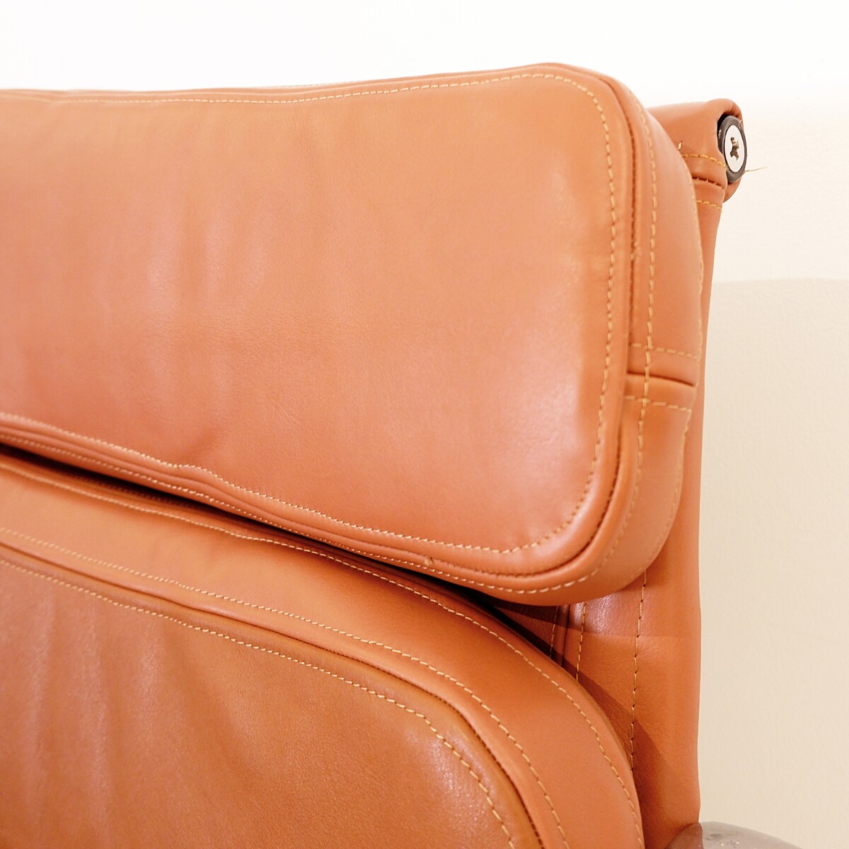 Eames Soft Pad Chair for Herman Miller - 1970s - New leather upholstery