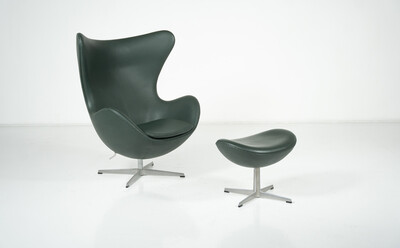 Egg Chair and Ottoman by Arne Jacobsen for Fritz Hansen, 2000s