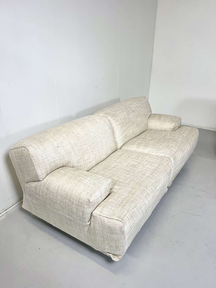 Fiandra Sofa (three-seater & two-seater) By Vico Magistretti for Cassina, Italy, 1970s