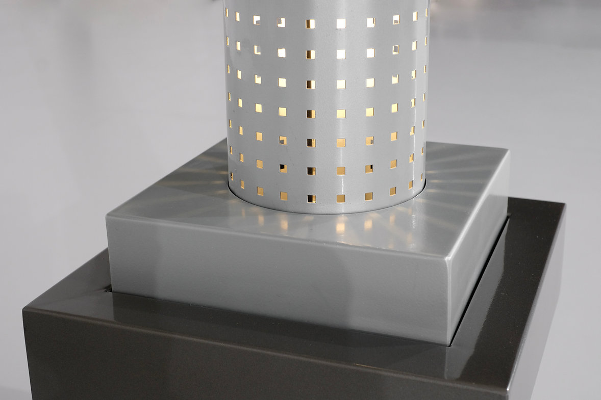 Floor lamp 