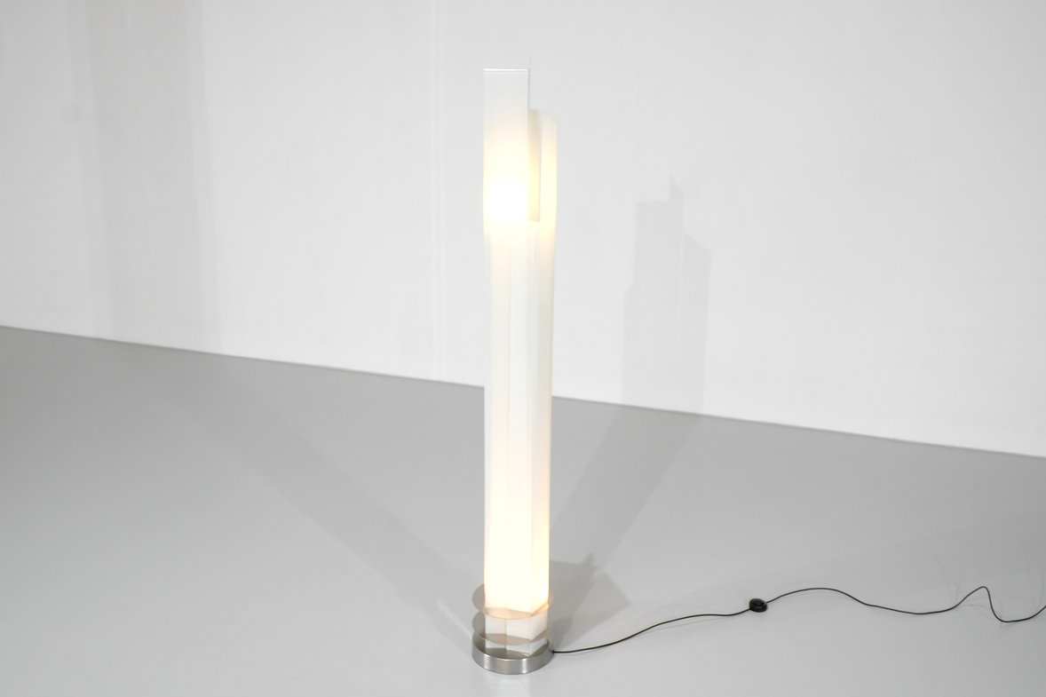 Floor lamp model Adubai by Matteo Nunziati for Fontana Arte, Italy