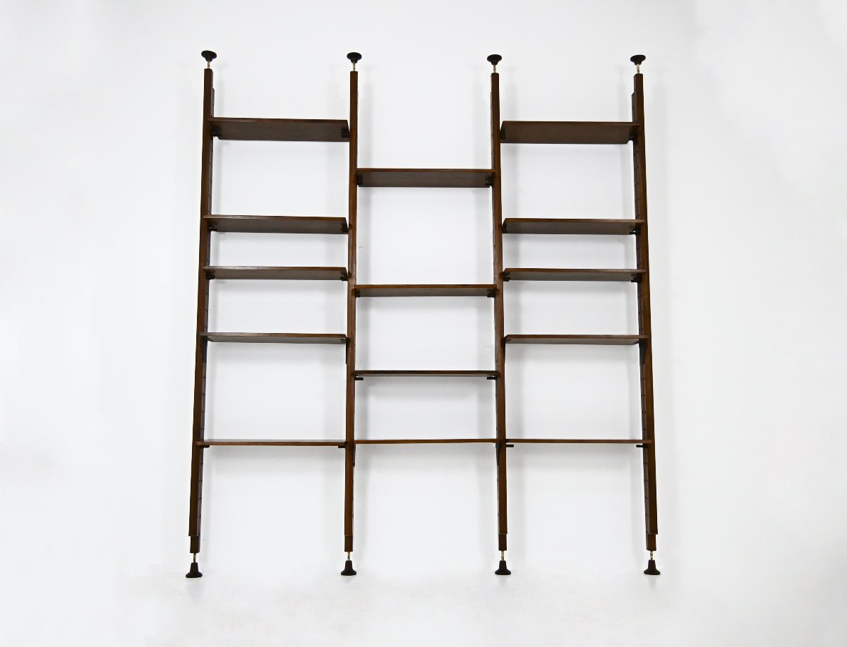 Floor to ceiling shelves by Leonard Fiori for ISA Bergamo, 1960s