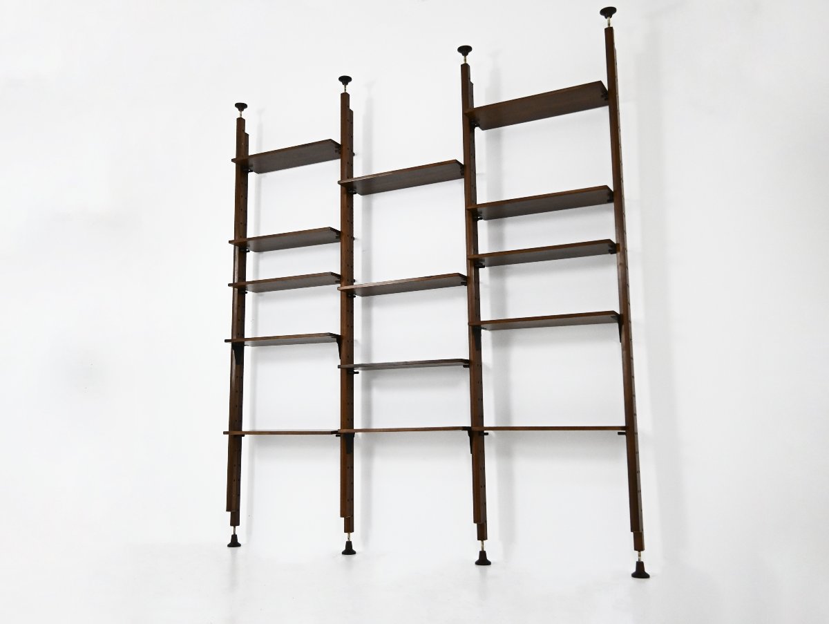 Floor to ceiling shelves by Leonard Fiori for ISA Bergamo, 1960s
