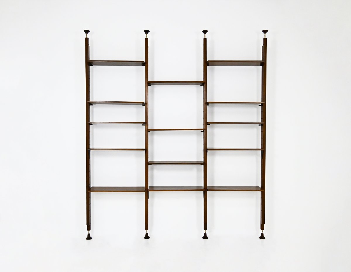 Floor to ceiling shelves by Leonard Fiori for ISA Bergamo, 1960s