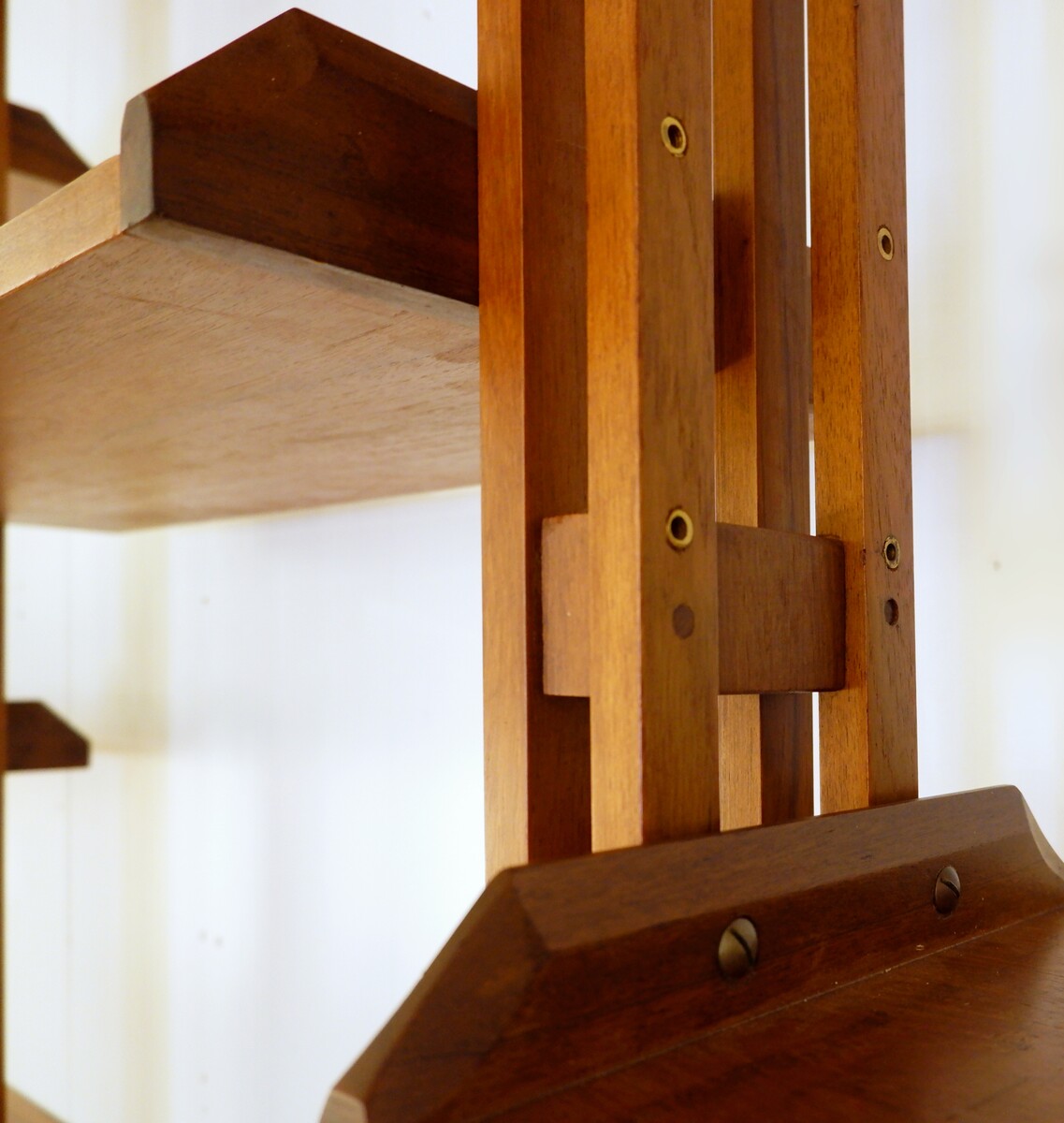 Floor-to-ceiling wall Unit in the style of Franco Albini, 1960s