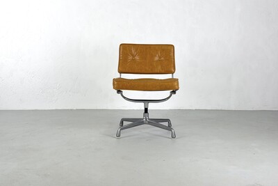 Intermediate chair ES101 By Charles and Ray Eames for Herman Miller - 1960s
