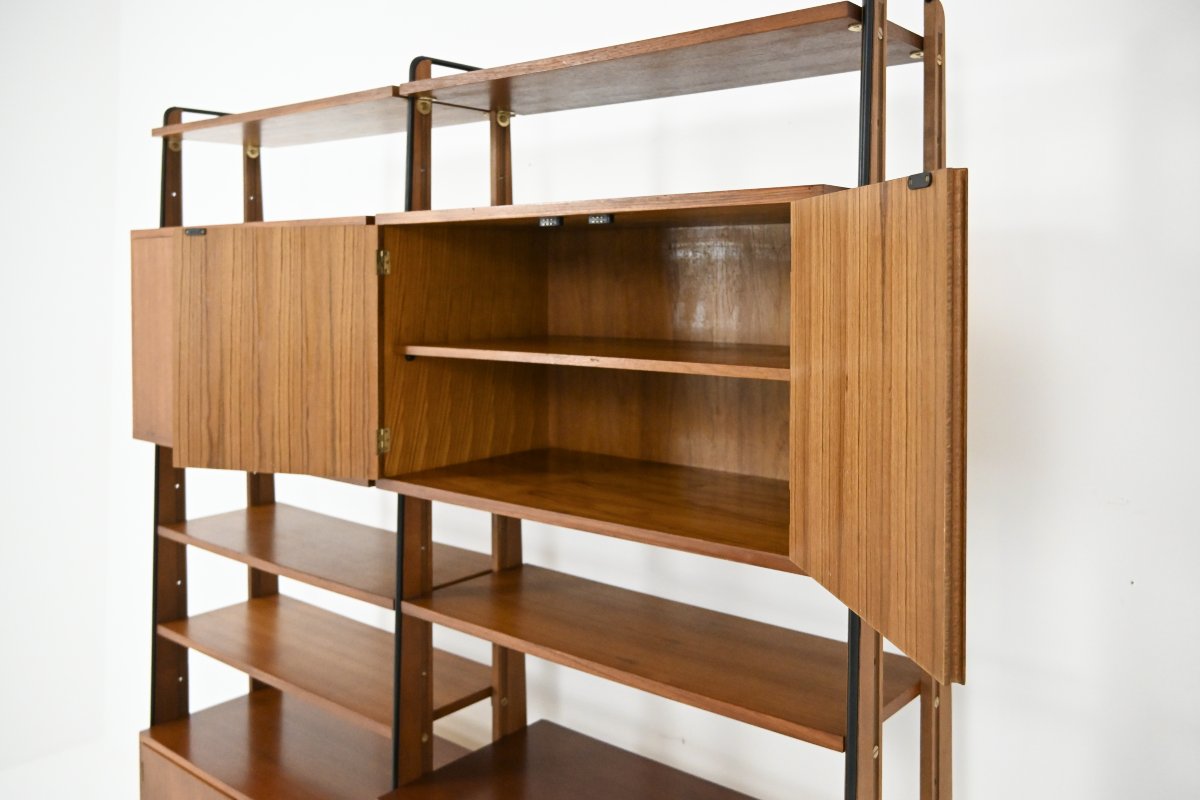 Italian shelves, 1950s