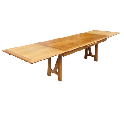 Italian-style table in light oak, Guillerme and Chambron