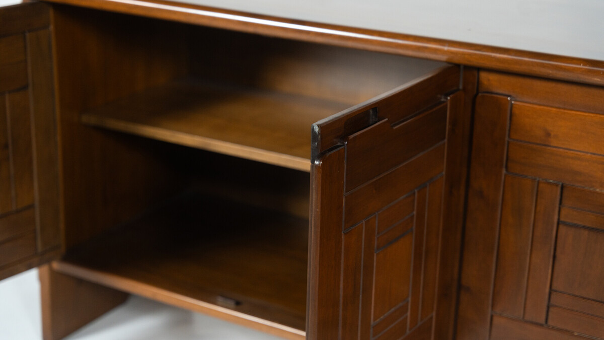 Italian walnut sideboard circa 1960